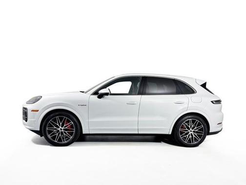 2025 Porsche Cayenne Cayenne Turbo E-Hybrid