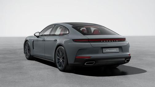2025 Porsche Panamera 4