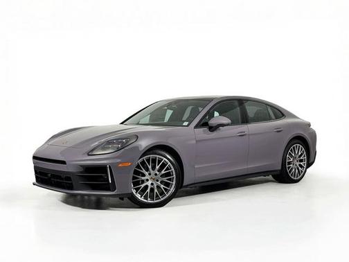 2025 Porsche Panamera 4