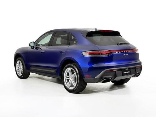 2025 Porsche Macan T