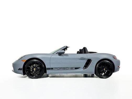 2025 Porsche 718 Boxster Style Edition