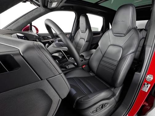 2024 Porsche Cayenne E-Hybrid S