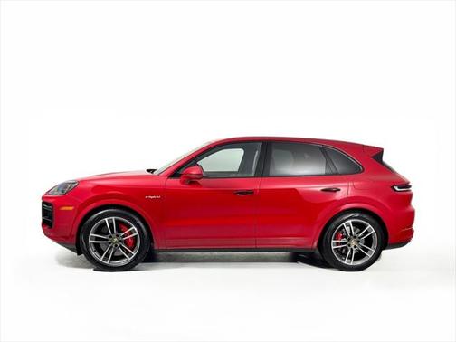 2024 Porsche Cayenne E-Hybrid S