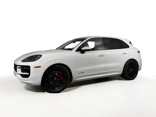 2026 Porsche Cayenne GTS