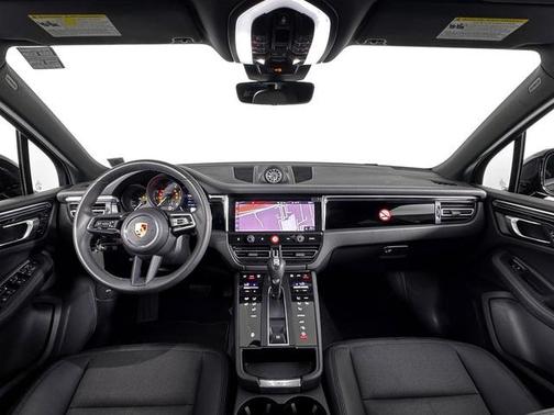 2025 Porsche Macan T