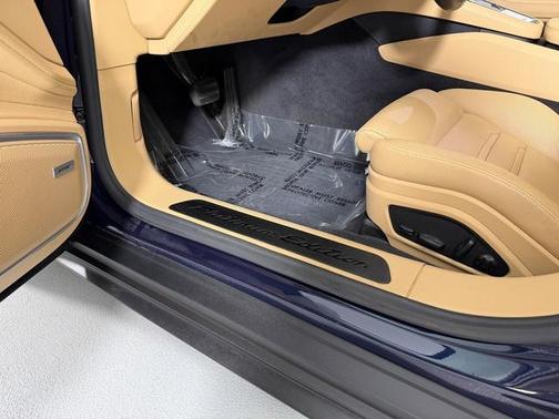 Night Blue Metallic 2022 Porsche Panamera