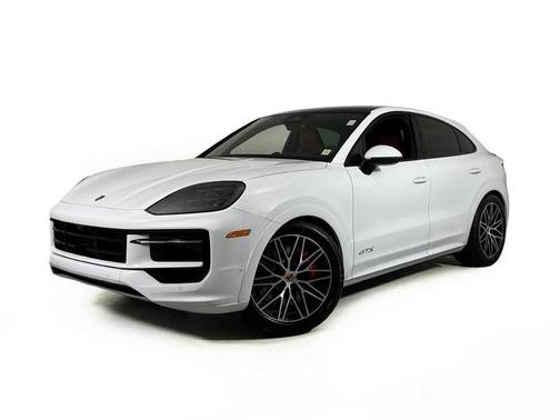 2026 Porsche Cayenne GTS