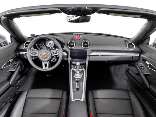 2025 Porsche 718 Boxster S