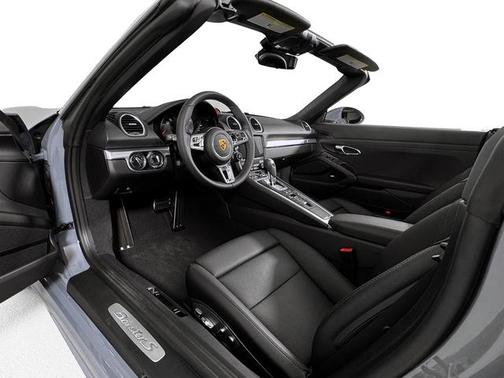 2025 Porsche 718 Boxster S