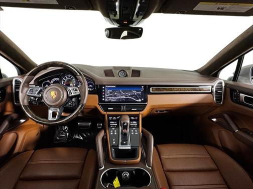 2022 Porsche Cayenne Turbo