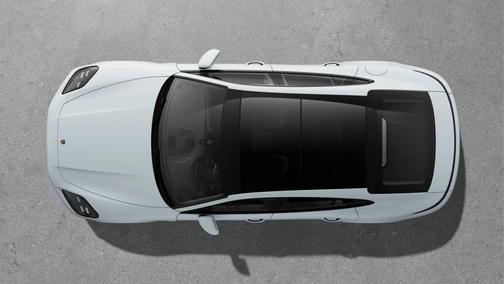 2026 Porsche Panamera 4