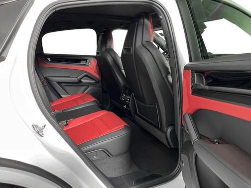 White 2027 Porsche Cayenne Cayenne GTS
