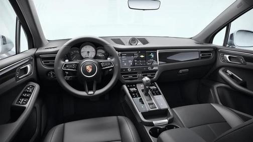 Dolomite Silver Metallic 2026 Porsche Macan Macan