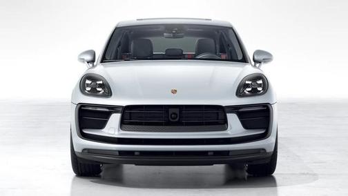 Dolomite Silver Metallic 2026 Porsche Macan Macan