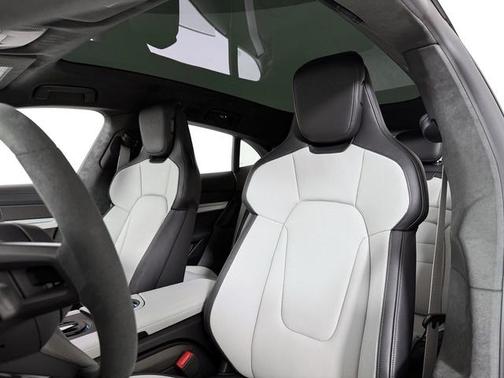 2026 Porsche Taycan Turbo S Cross Turismo