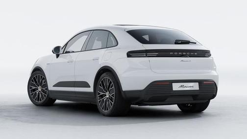 2026 Porsche Macan 4