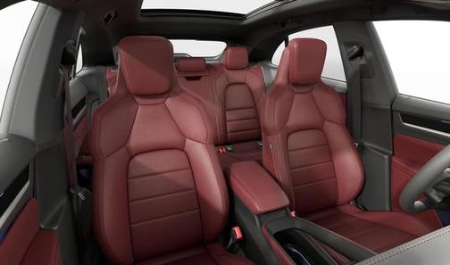 2026 Porsche Macan 4