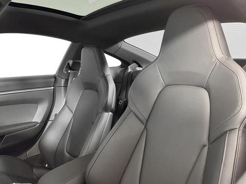 2024 Porsche 911 Carrera 4S