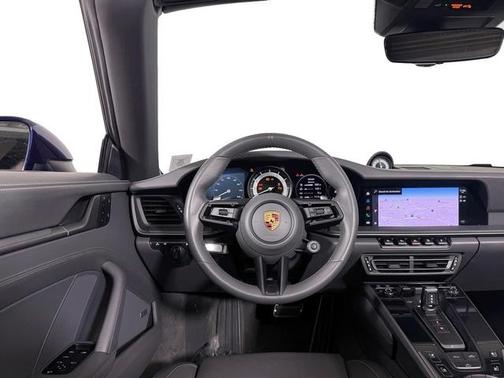 2023 Porsche 911 Carrera