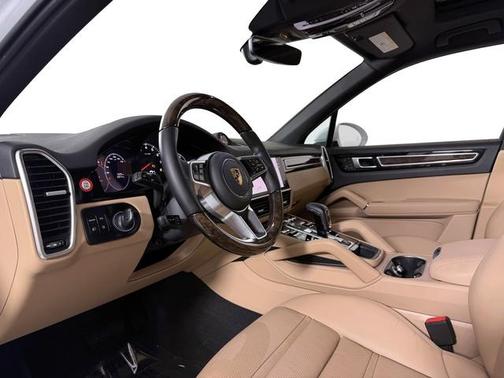 2023 Porsche Cayenne Cayenne