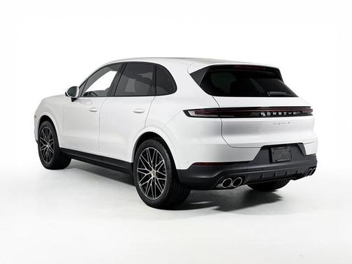 2025 Porsche Cayenne S