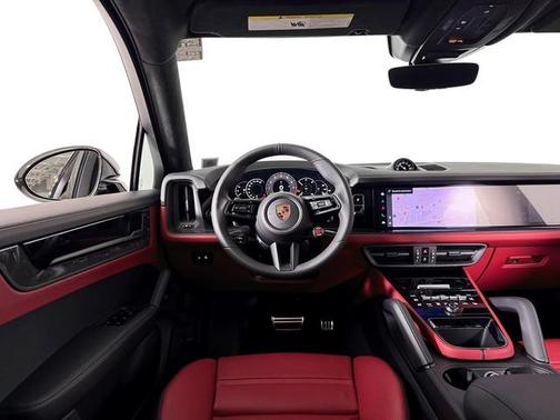 2026 Porsche Cayenne Turbo GT