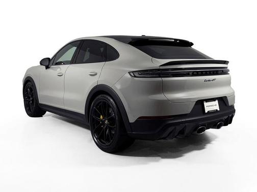 2026 Porsche Cayenne Turbo GT