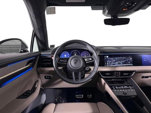 2024 Porsche Macan Turbo