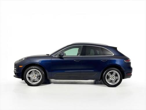 2021 Porsche Macan Base
