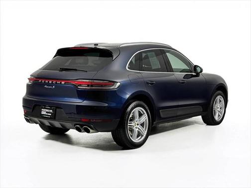 2021 Porsche Macan Base