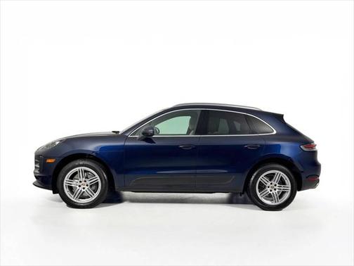 2021 Porsche Macan Base