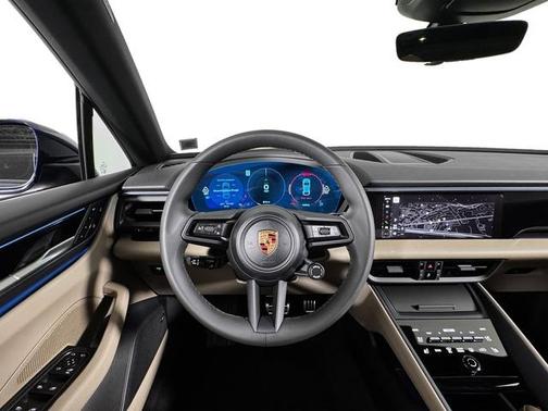 2025 Porsche Macan 4S