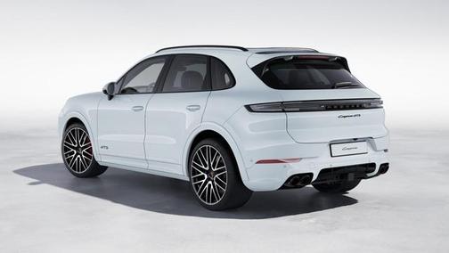 2025 Porsche Cayenne GTS