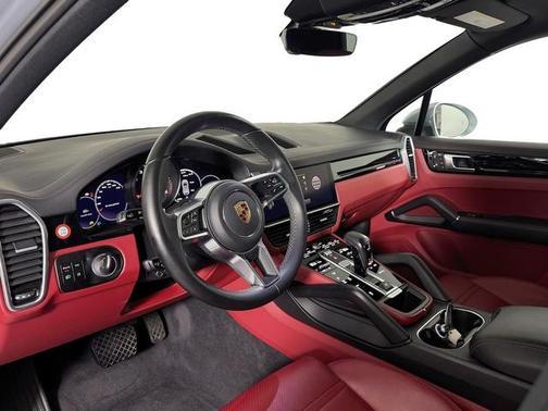 2023 Porsche Cayenne Cayenne