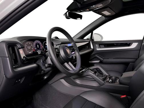 2025 Porsche Cayenne Coupe
