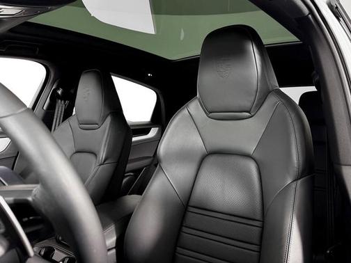 2025 Porsche Cayenne Cayenne