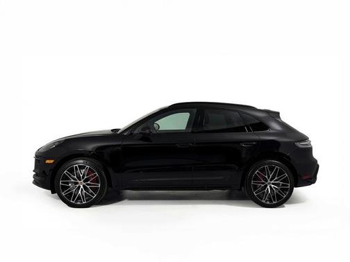 2026 Porsche Macan Macan GTS