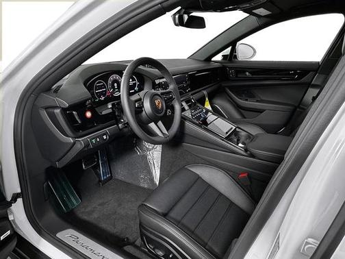 2025 Porsche Panamera 4S