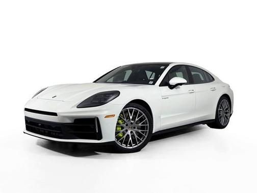2026 Porsche Panamera 4 E-Hybrid
