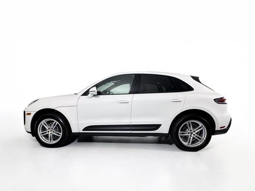 2024 Porsche Macan T