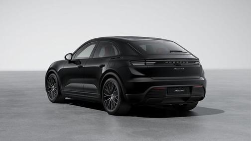 2025 Porsche Macan 4S