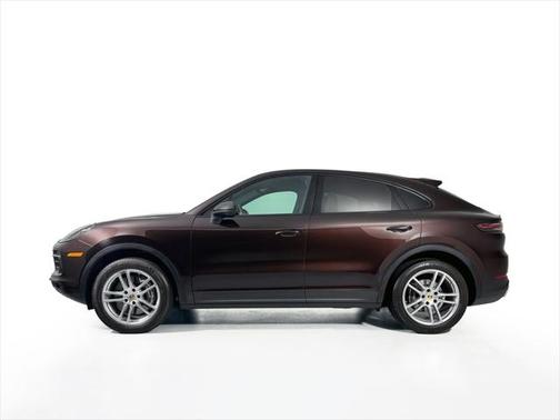 2022 Porsche Cayenne Platinum Edition