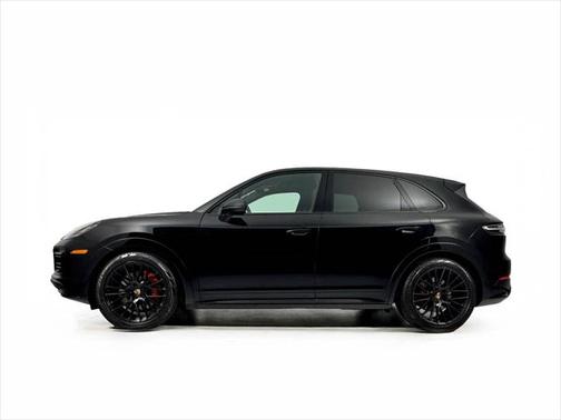 2021 Porsche Cayenne GTS