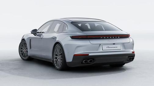 2024 Porsche Panamera 4
