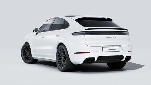 Carrara White Metallic 2026 Porsche Cayenne GTS