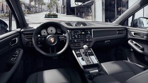 2025 Porsche Macan S