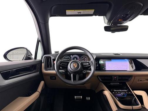 2025 Porsche Cayenne S
