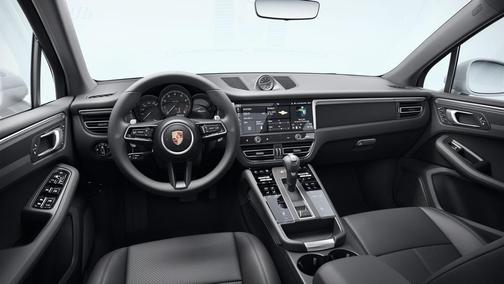 2025 Porsche Macan T
