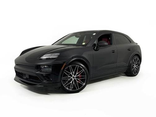 2026 Porsche Macan Turbo