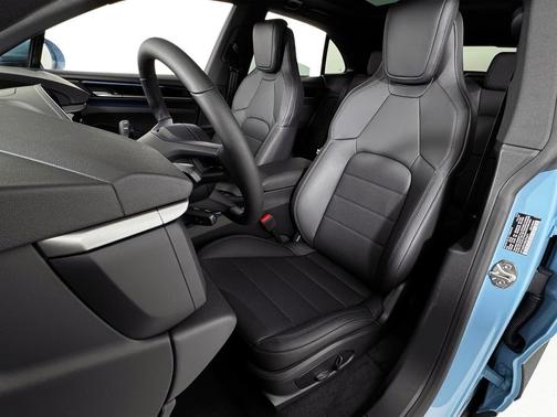 2025 Porsche Macan Electric